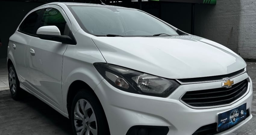 ONIX LT 1.4 BAIXA KM