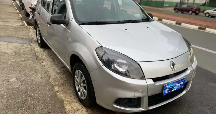 Renault Sandero 2012 1.0 authentique 16v flex 4p manual