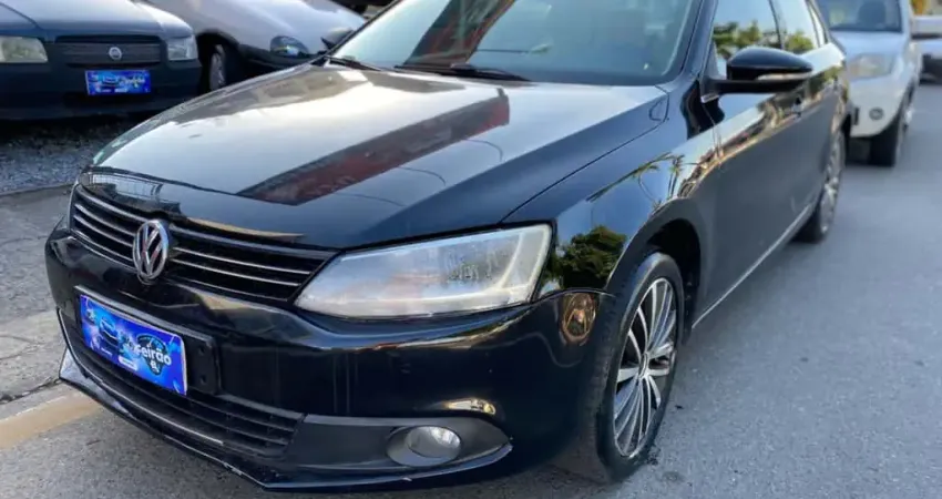 Volkswagen Jetta 2011 2.0 tsi highline 200cv gasolina 4p tiptronic