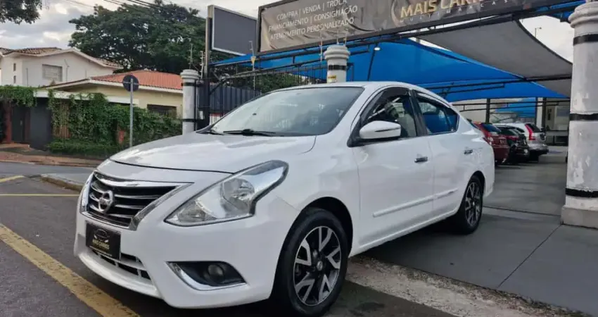 VERSA SL 1.6 16V Flex Fuel 4p Mec.