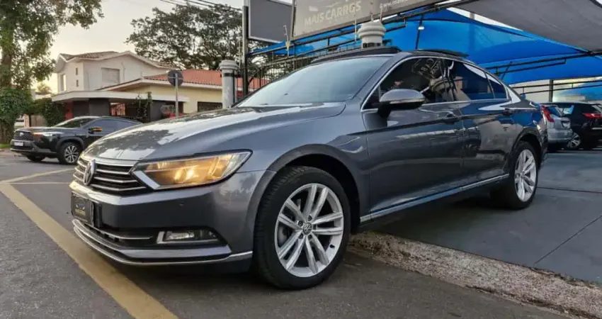 Passat Comfortline 2.0 TSI 220cv Tip.