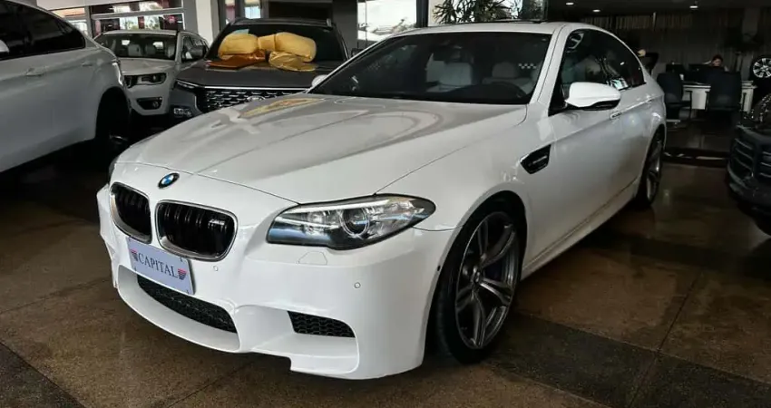 BMW M5 4.4 V8 32V GASOLINA 4P AUTOMÁTICO - Branca - 2013/2014