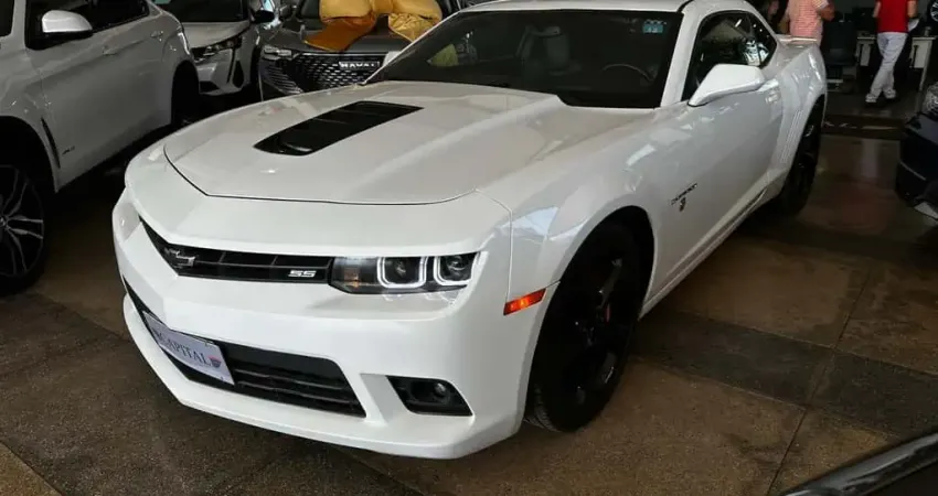 Chevrolet Camaro 6.2 SS COUPÉ V8 GASOLINA 2P AUTOMÁTICO - Branca - 2013/2014