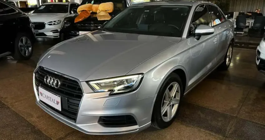 Audi A3 1.4 TFSI SEDAN AMBIENTE 16V FLEX 4P TIPTRONIC - Prata - 2018/2018