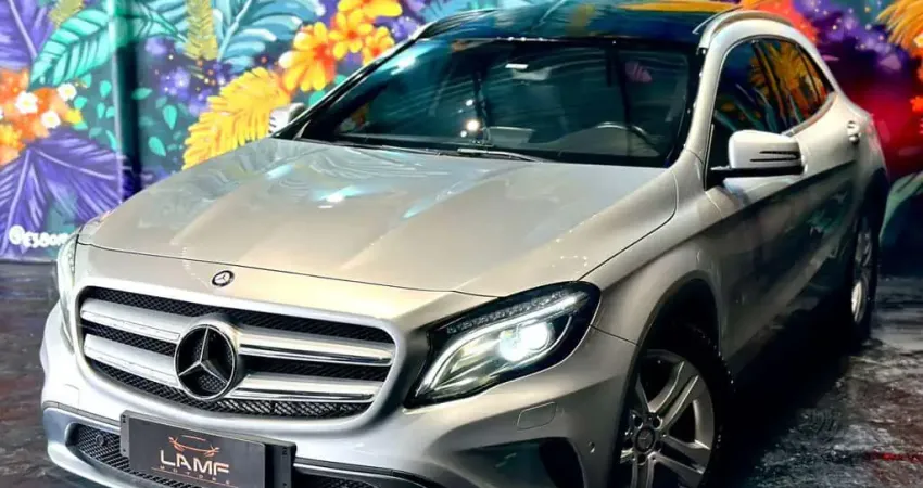 Mercedes-Benz Mercedes M.BENZ I/ GLA250 - Prata - 2015/2015