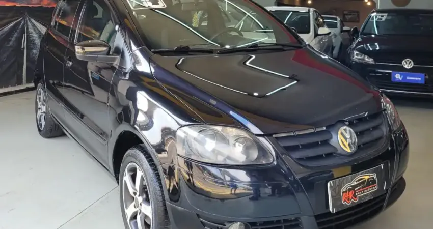 Volkswagen FOX 1.0 ano 2010