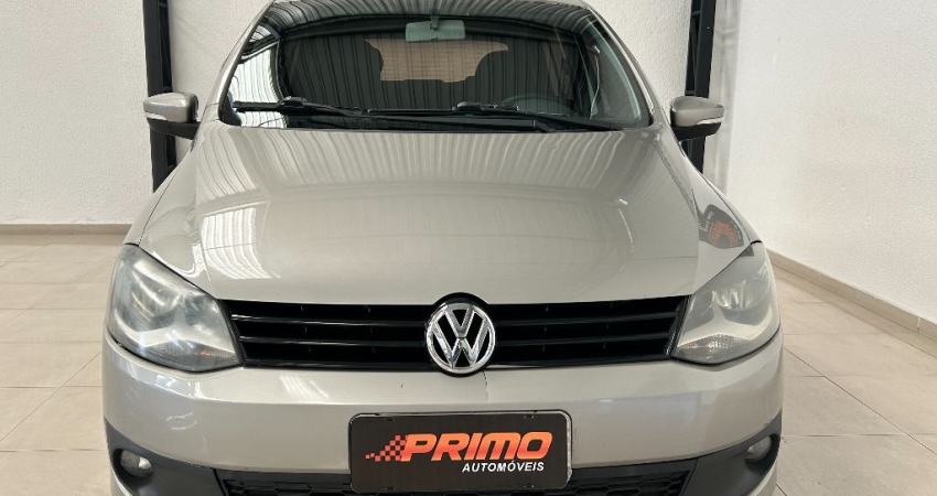 VW FOX 2014 HIGHLINE 1.6 COMPLETO