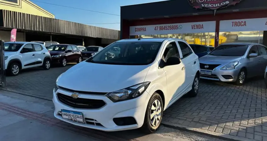 Chevrolet ONIX HATCH Joy 1.0 8V Flex 5p Mec.