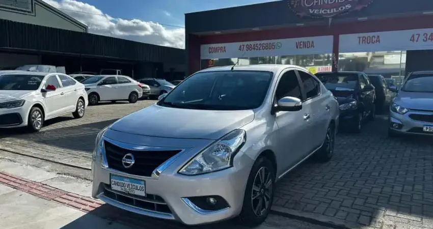 Nissan VERSA VERSA 1.6 SL   FLEXSTART  AUT. 16V
