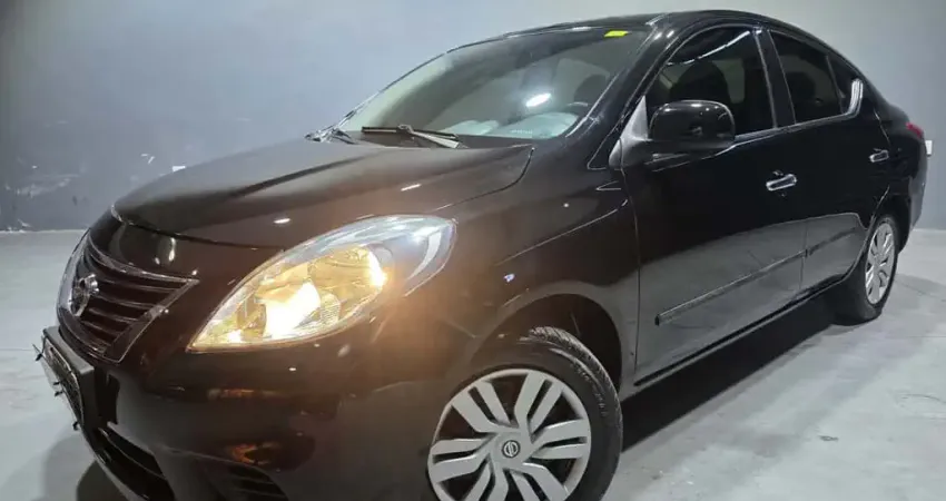 Nissan Versa 2014 1.6 sv 16v flex 4p manual