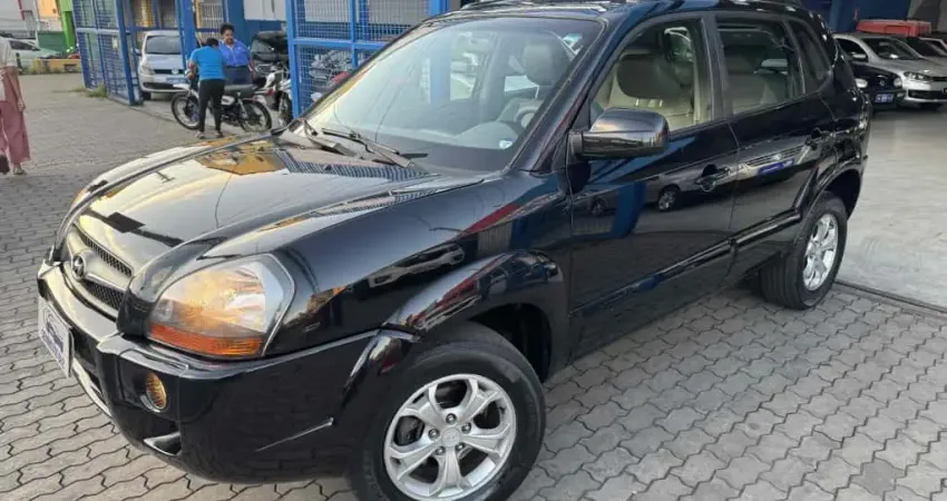 Hyundai Tucson 2015 2.0 mpfi gls 16v 143cv 2wd flex 4p automático