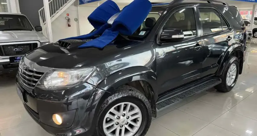 Toyota Hilux sw4 2012 3.0 srv 4x4 16v turbo intercooler diesel 4p automático