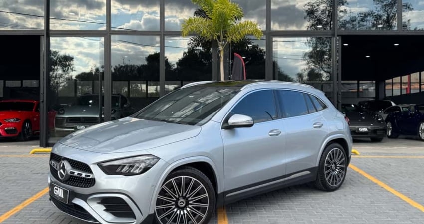 MERCEDES-BENZ GLA 200 200 AMG Line 1.3 16V TB Aut.(Híb.)