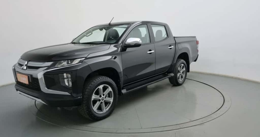 Mitsubishi L200 triton 2022 2.4 16v turbo diesel sport hpe cd 4p 4x4 automático