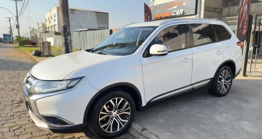 MITSUBISHI MMC OUTLANDER 2018 TETO 7 LUGARES