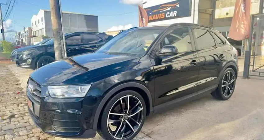 Audi Q3 1.4 TFSI/TFSI Flex S-tronic 5p  - Preta - 2018/2018