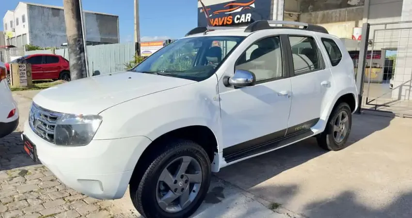 Renault Duster Dynamique 1.6 Flex 16V Mec.  - Branca - 2013/2014