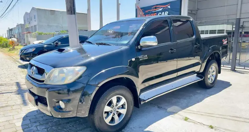 Toyota Hilux CD SRV D4-D 4x4 3.0  TDI Dies  - Preta - 2009/2009