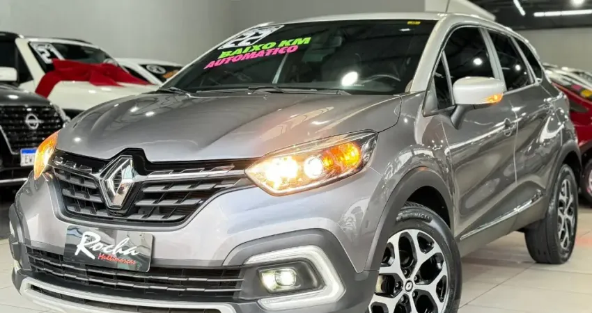 Renault Captur Intense TCE 1.3 turbo automático CVT com baixíssima quilometragem 