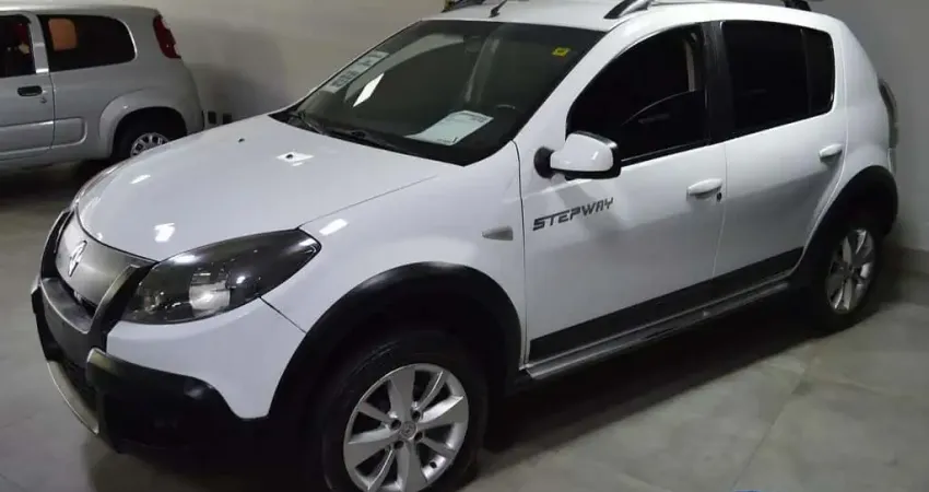 RENAULT SANDERO 1.6 STEPWAY 16V FLEX 4P MANUAL 2014