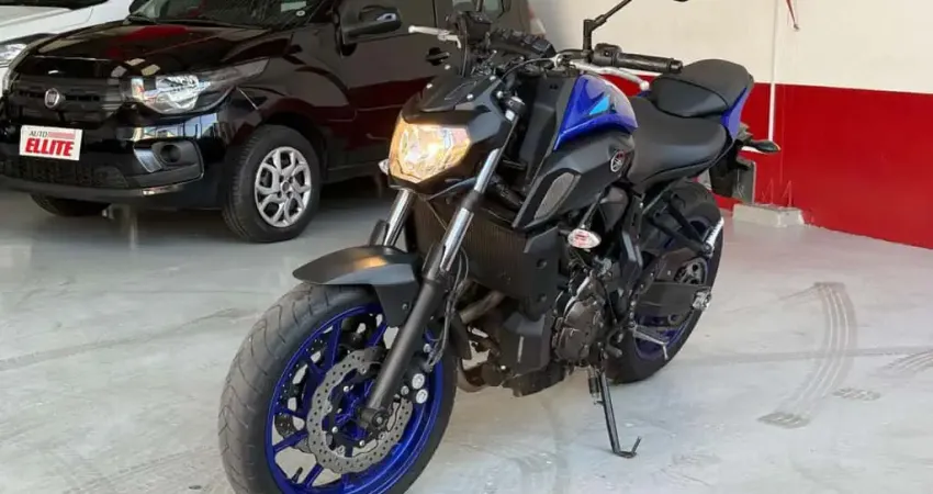 YAMAHA MT07 ABS 2023