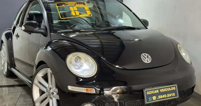 VOLKSWAGEN BEETLE 2010