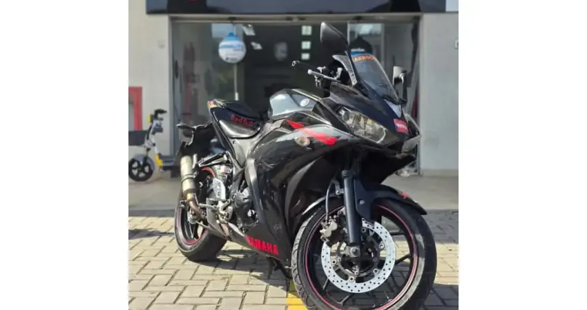 Yamaha Yzf r-3 321 2016