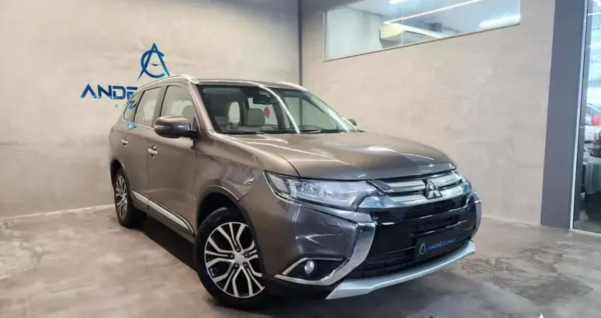 Mitsubishi Outlander 2.2 165cv Diesel Aut.  - Marrom - 2018/2018
