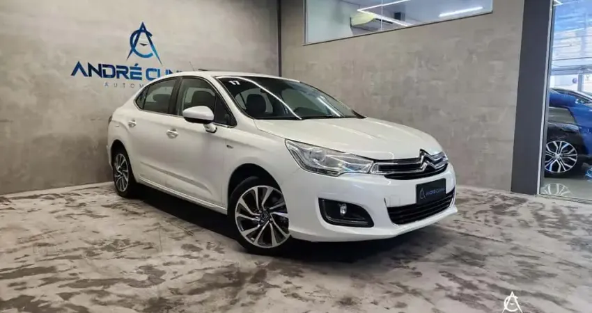 Citroën C4 LOUNGE Exclusive 1.6 Turbo Flex Aut. - Branca - 2016/2017