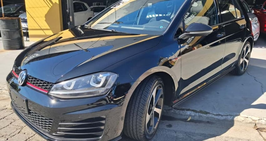 Volkswagen Golf Gasolina Automático
