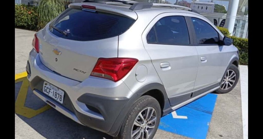 Chevrolet Onix Flex Automático