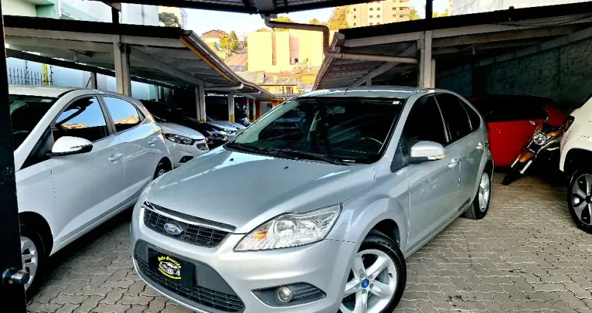 Carro muito bem cuidado!