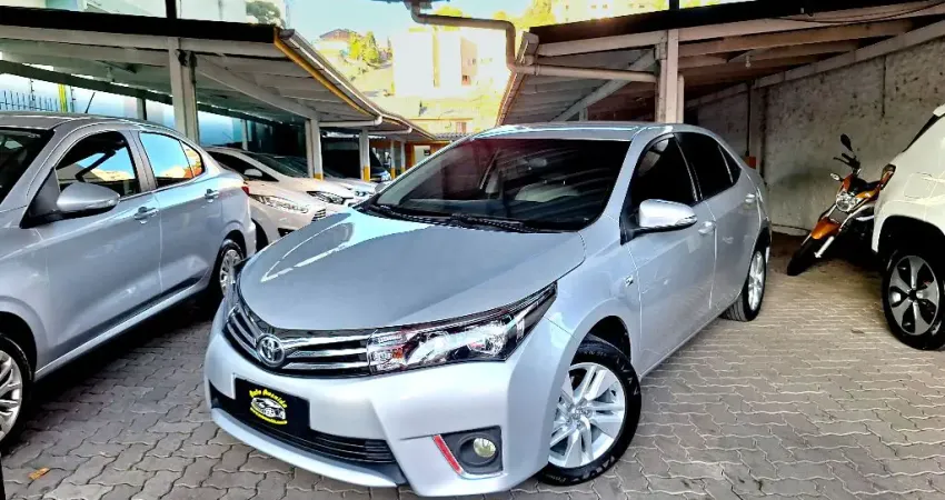 Carro extremamente bem cuidado!