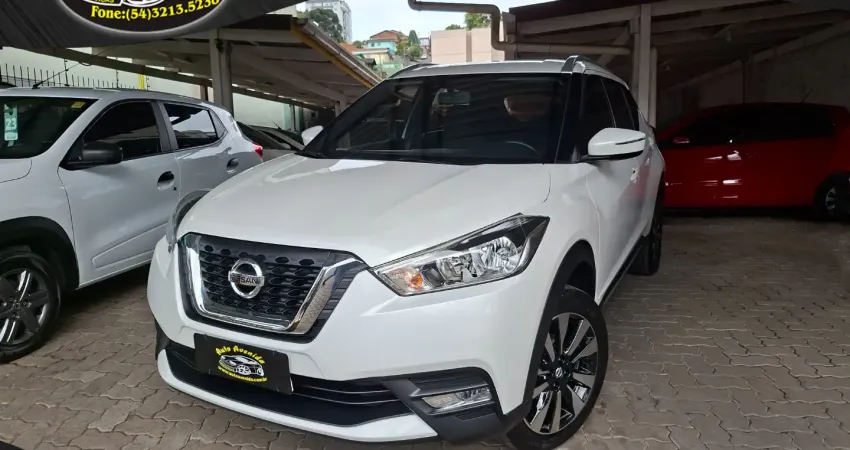 Nissan kicks em excelente estado de conservação, motor 1.6 16v com 114cv, porta-malas 432 litros,4 p