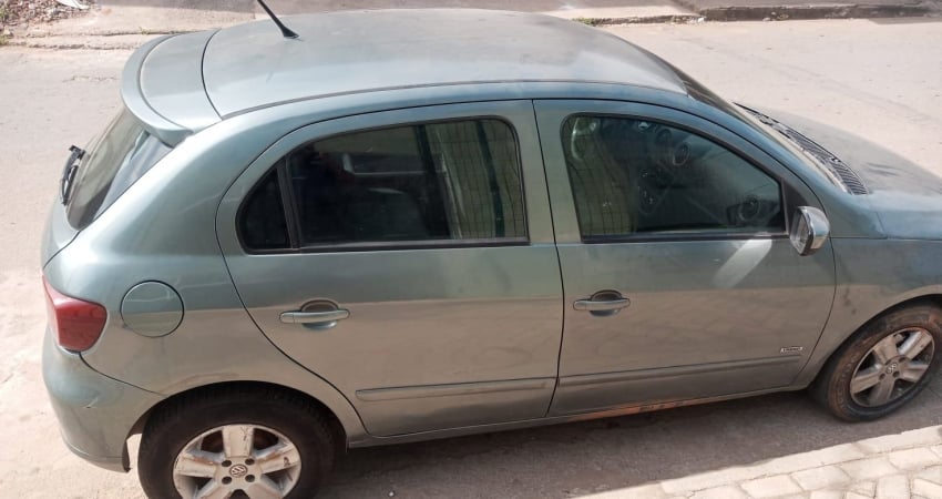 Gol g5 1.0 estou vendendo por motivo de morar fora e ter outro veiculo.