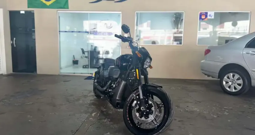 HARLEY-DAVIDSON SOFTAIL FXDR