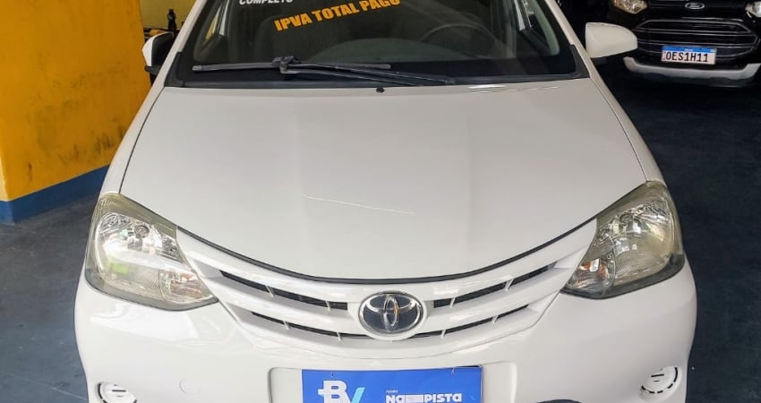 Toyota Etios x 1.3 mecânico 