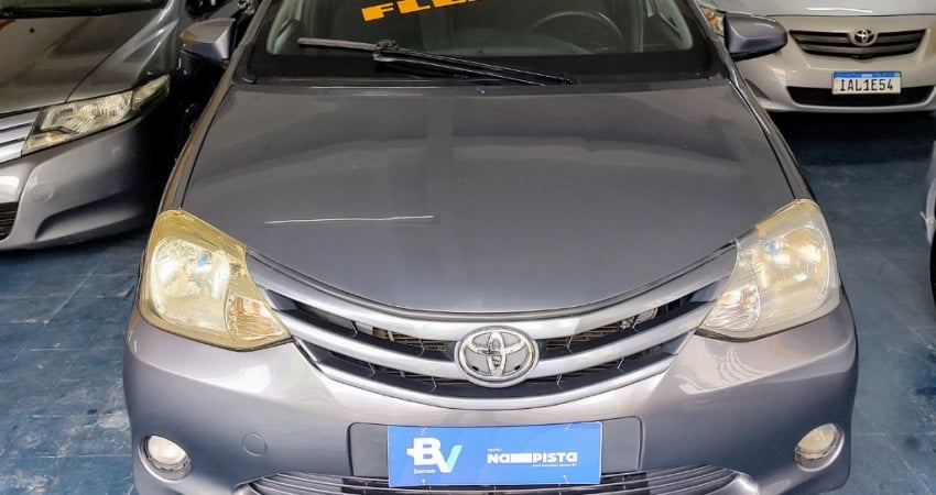 Toyota Etios x 1.3 mecânico 