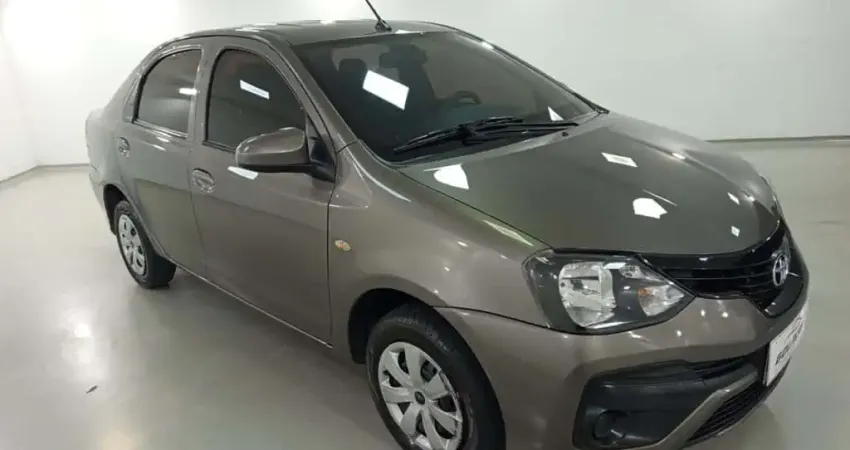 Toyota Etios 2019 1.5 x plus sedan 16v flex 4p manual