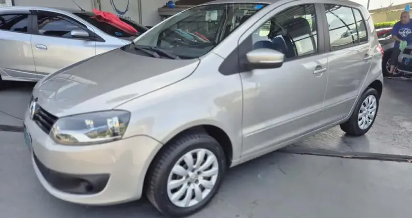 Fox 1.0 Mi Total Flex 8v Completo 2014