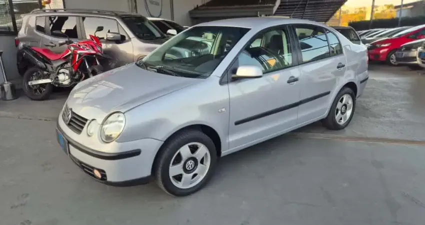 Polo Sedan 1.6 Mi Total Flex 8V 4p