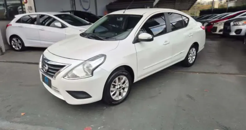 VERSA SV 1.6 16V FlexStart 4p Aut.