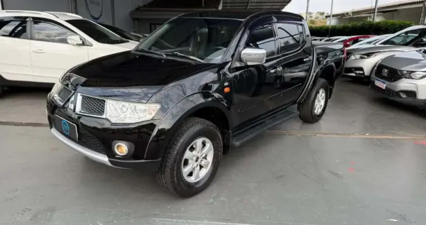 L200 Triton HPE 3.2 CD TB Int.Diesel Automática