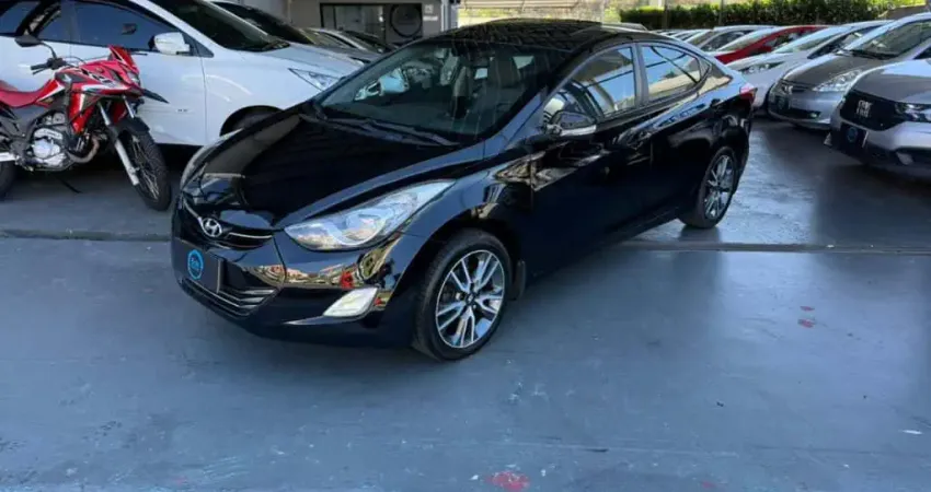 Elantra GLS 1.8 Automático com Teto Solar 2013