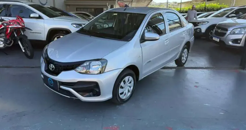 ETIOS X Sedan 1.5 Flex 16V 4p Mec.