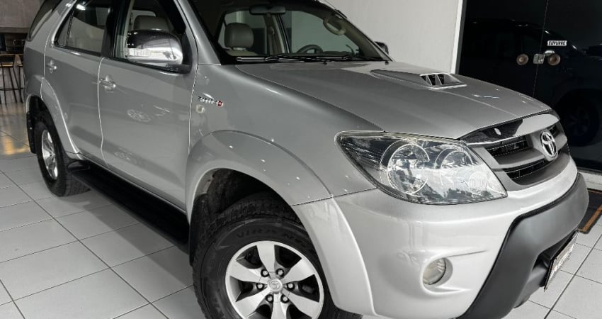 Toyota Hilux SW4 3.0 SRV 4x4 Automática 2006 Prata!!