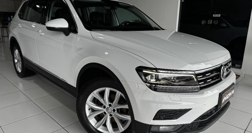 VW Tiguan Allspace 1.4 Comfortline 2019 Branca Com Teto Panorâmico!!!