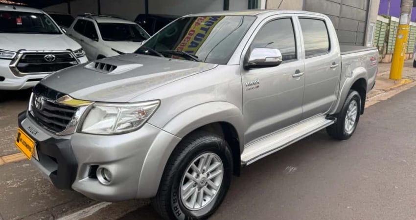 TOYOTA HILUX 3.0 SRV 4X4 CD 16V TURBO INTERCOOLER DIESEL 4P AUTOMÁTICO