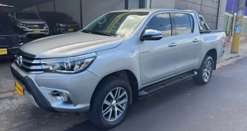 TOYOTA HILUX 2.8 SRX 4X4 CD 16V DIESEL 4P AUTOMÁTICO