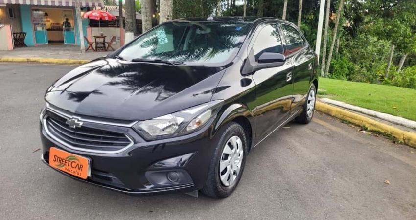 Chevrolet Onix 1.0MT LT - Preta - 2016/2017